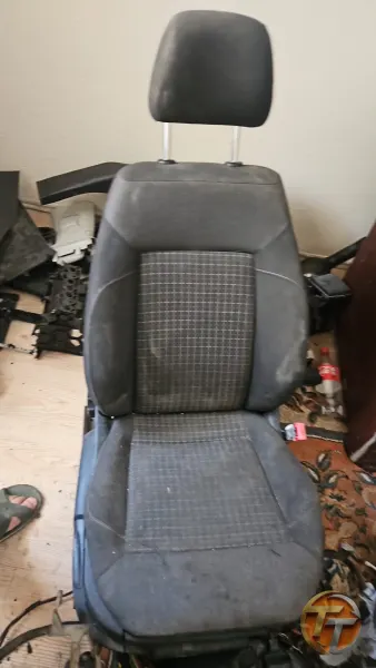 Volkswagen Polo ön koltuklar