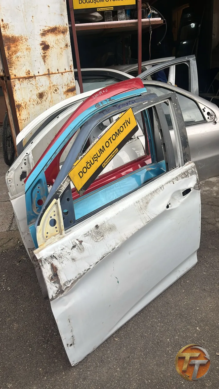 Hyundai Accent Blue Sol Ön Kapı Orjinal