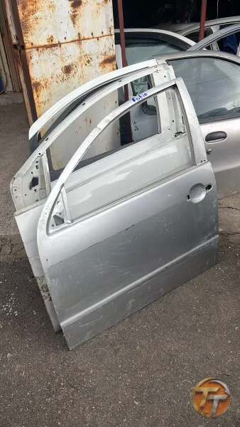 Skoda Fabia Sol Ön Kapı Orjinal Temiz