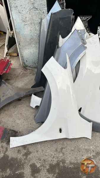 Peugeout 301 Sol ön camurluk Orjinal hatasız