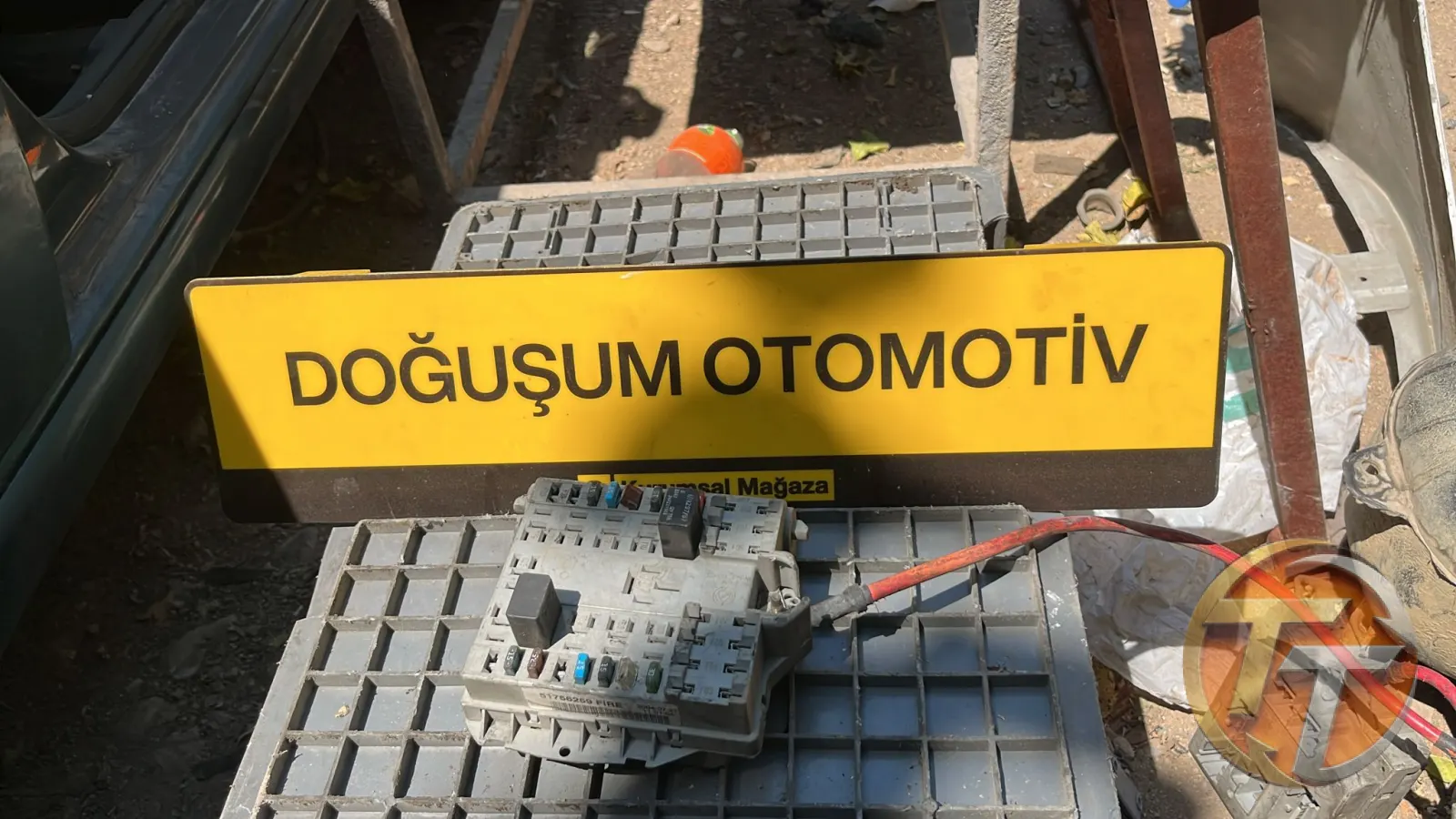 Fiat Doblo 1.2 Sigorta Kutusu