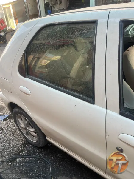 Fiat palio sağ arka kapı