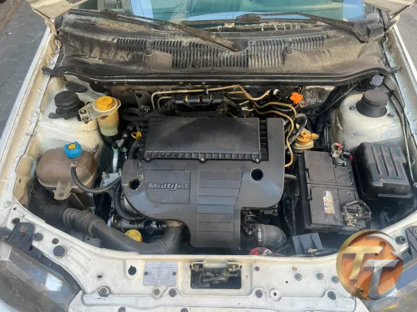 Fiat palio 1.3 motor çalışır yürür araç üstünde