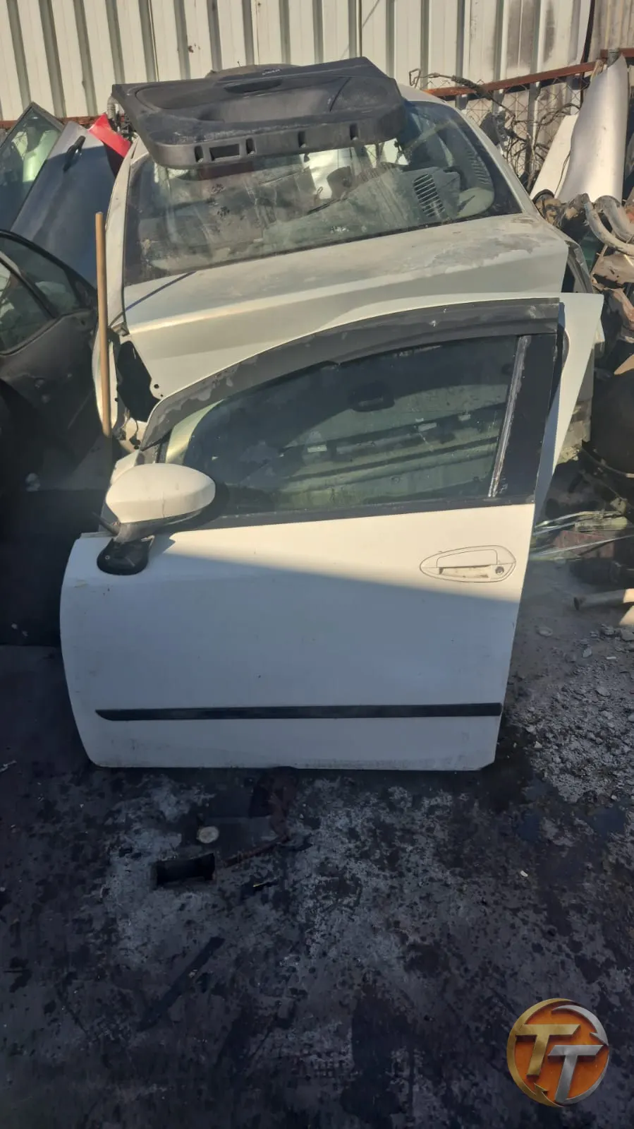 Fiat linea sol ön kapı