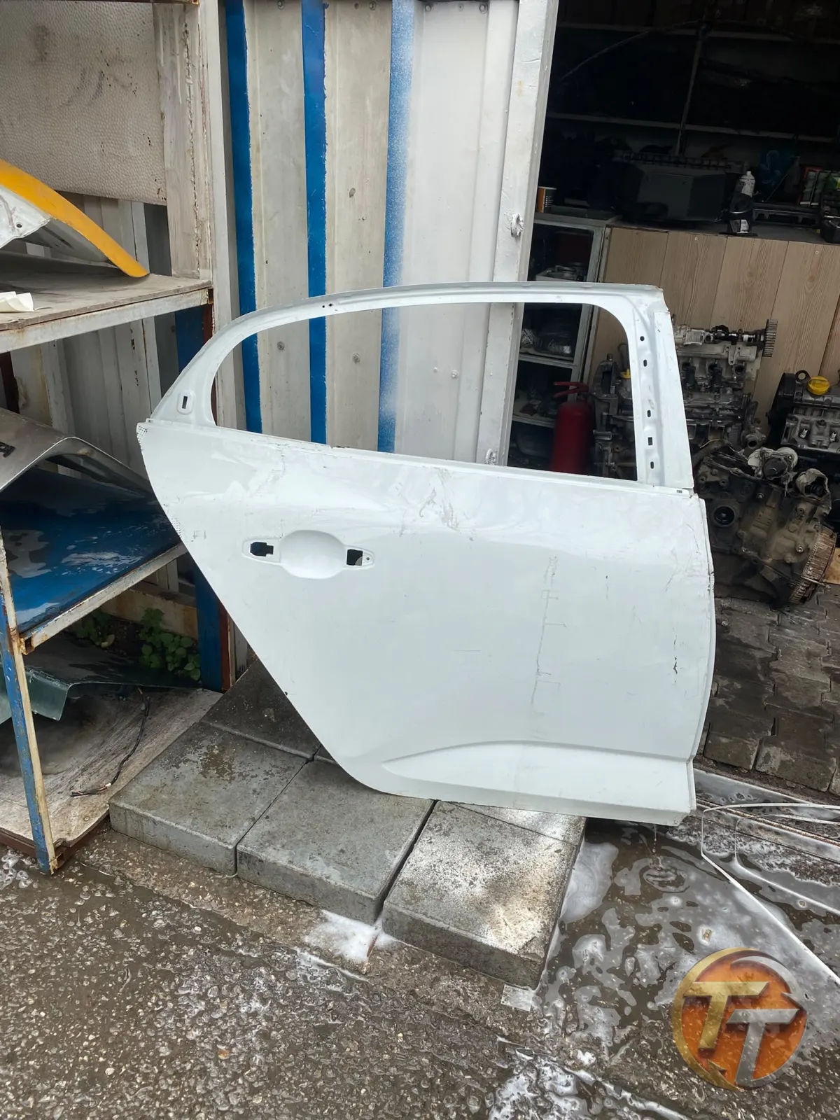 MEGANE 4 SAĞ ARKA KAPI