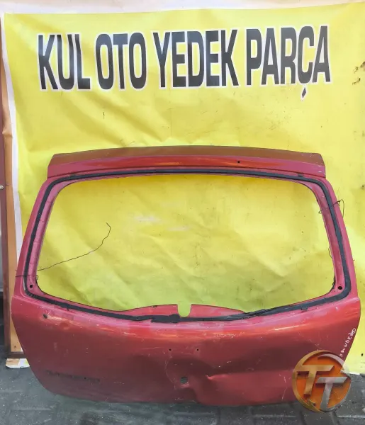 Renault Dacia Sandero arka bagaj kapağı