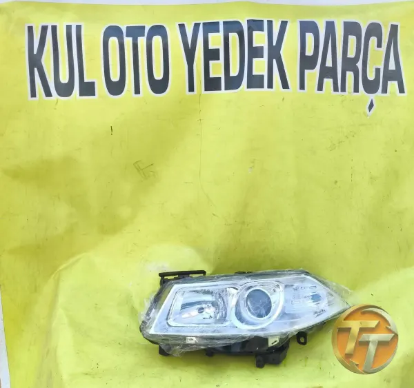 Renault Megane 2 sol mercekli far sıfır
