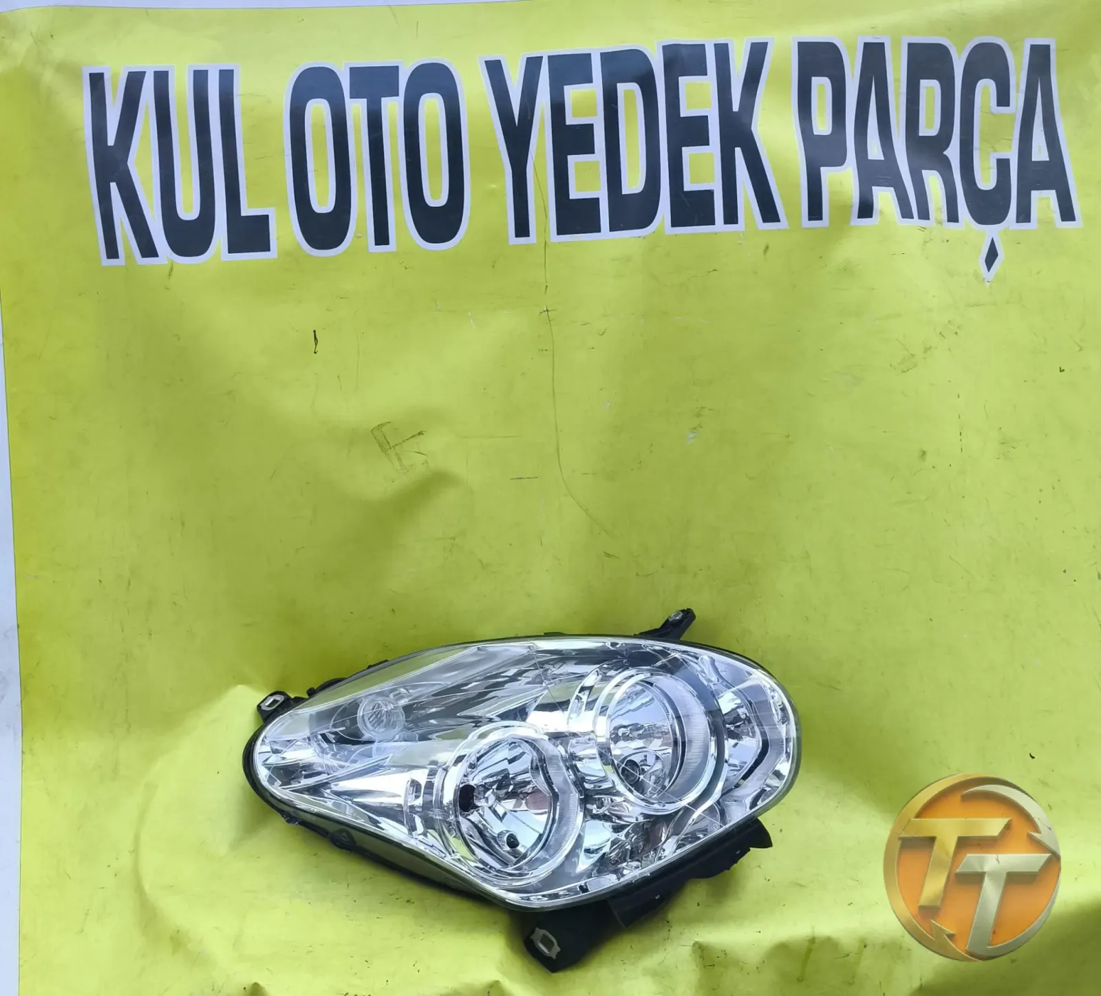 11-15 model Fiat Doblo sağ sıfır far