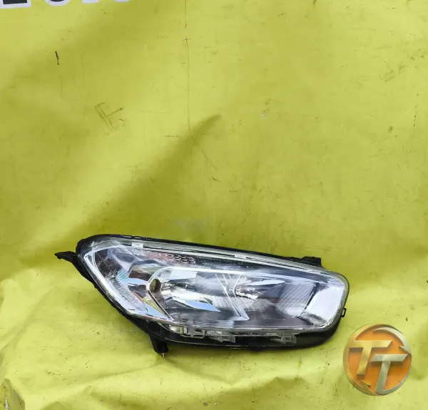 Ford courier sağ far