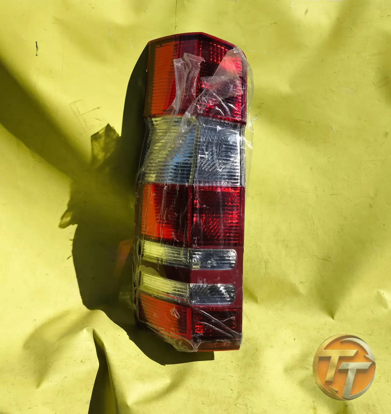 13 18 model Mercedes Sprinter solarca stop