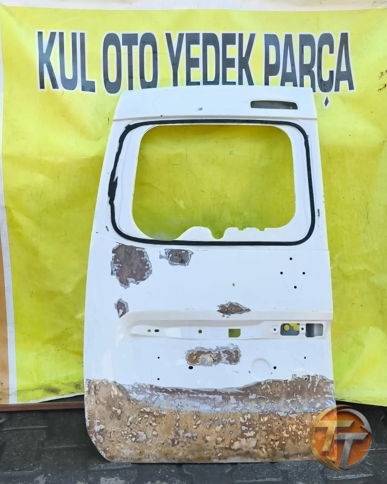 Renault express sol arka bagaj kapağı