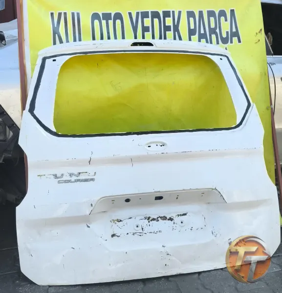 14 24 model Ford courier Arka bagaj kapağı