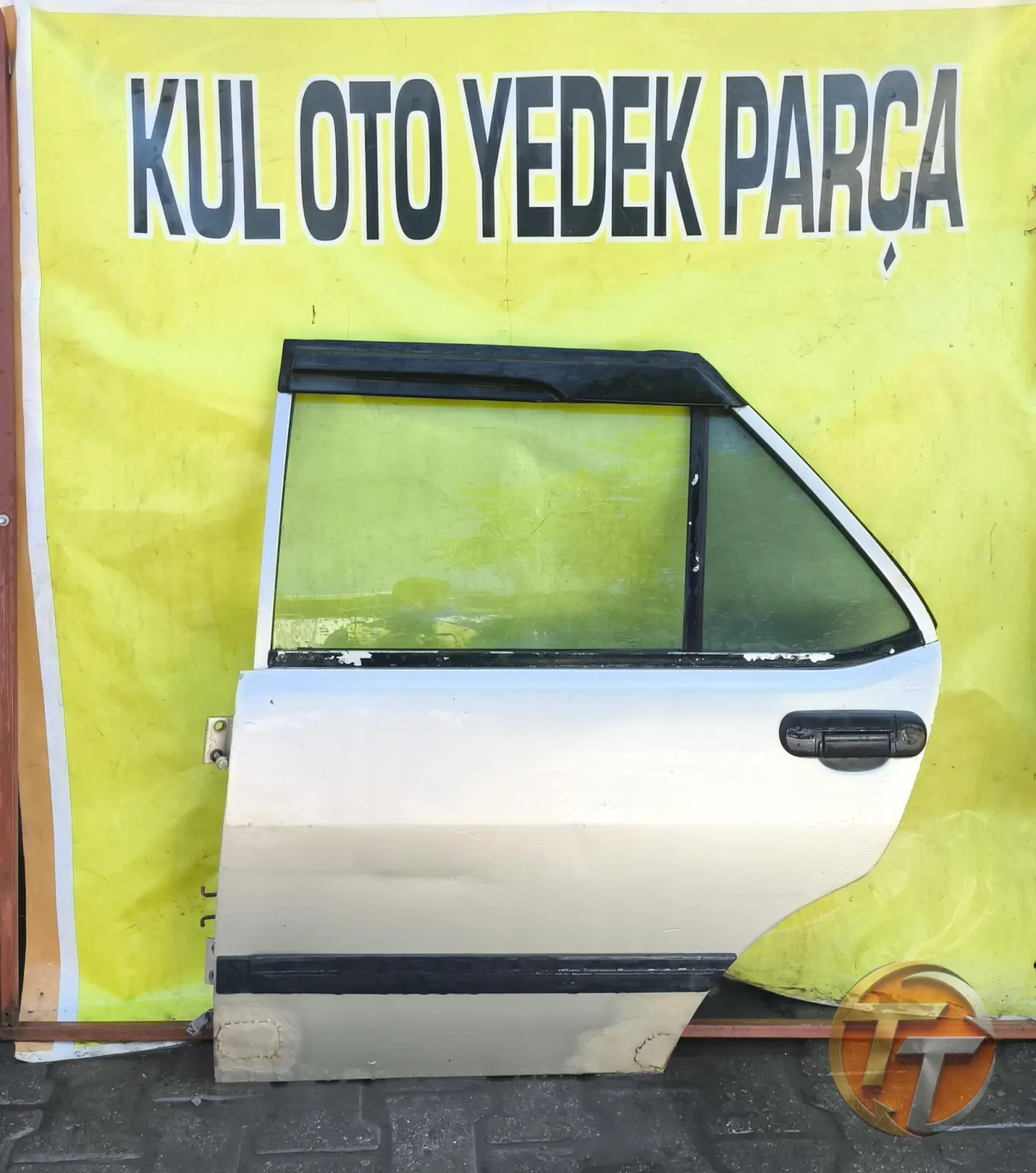 Tofaş Şahin Doğan Kartal sol arka dolu  kapı