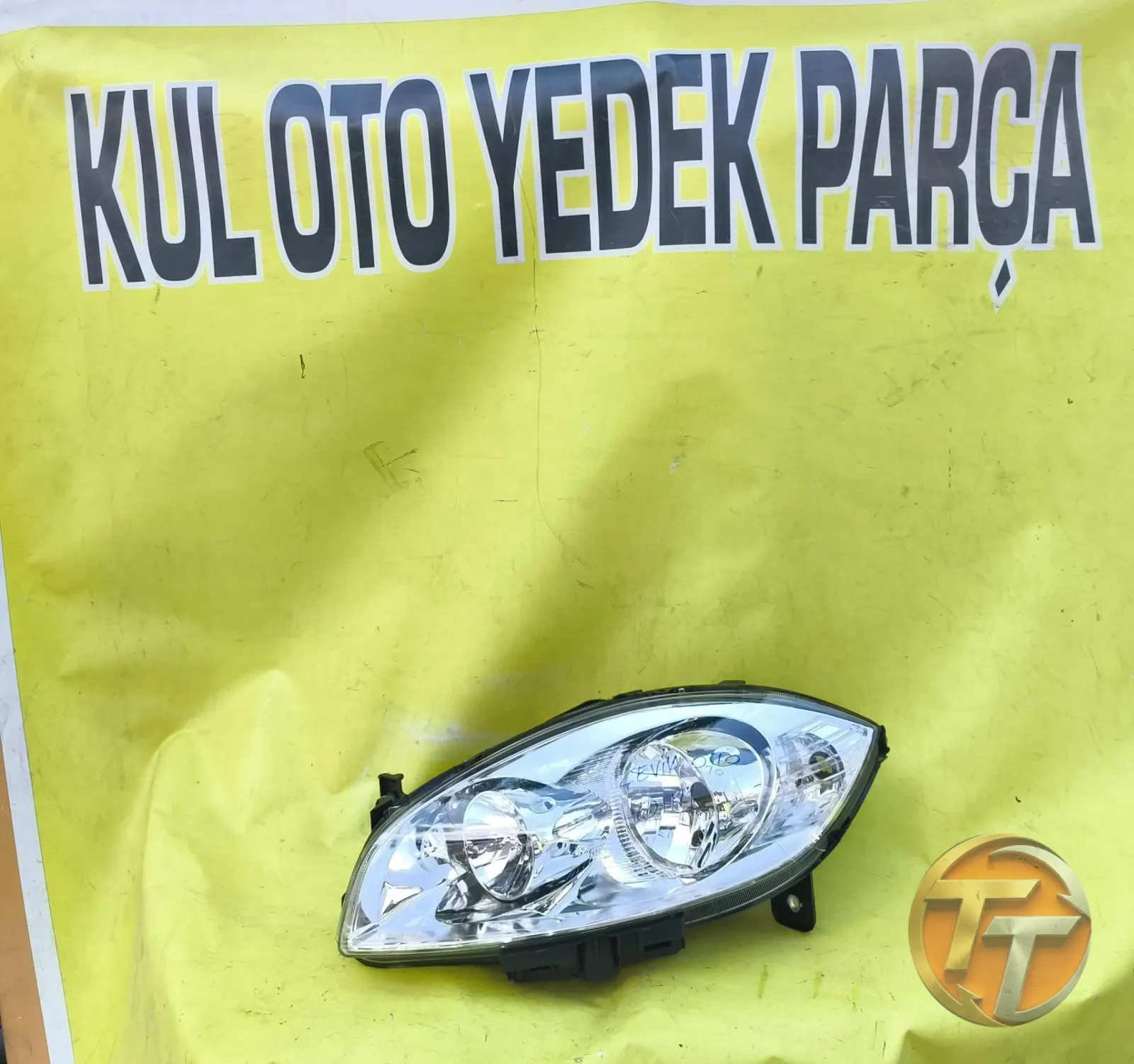 Fiat Linea sol sıfır far