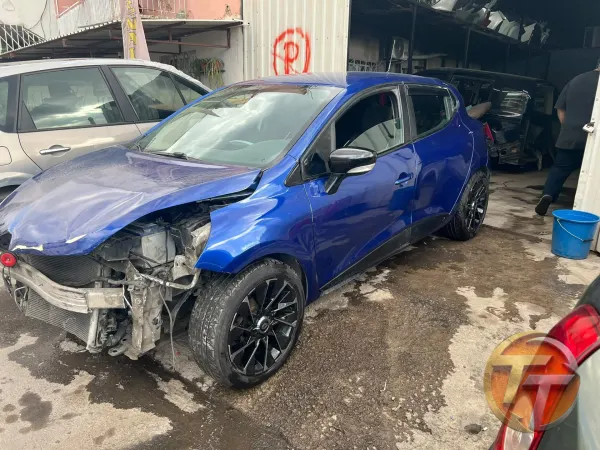 Renault Clio 2015 model