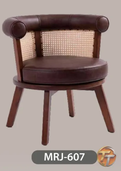 MRJ-607 Sandalye
