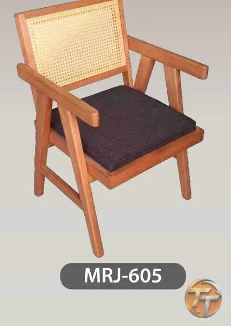 MRJ-605 Sandalye