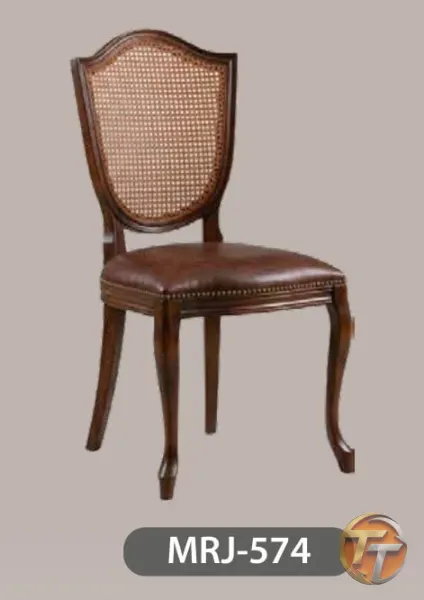 MRJ-574 Sandalye