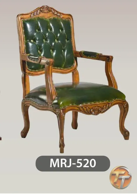 MRJ-520 Sandalye