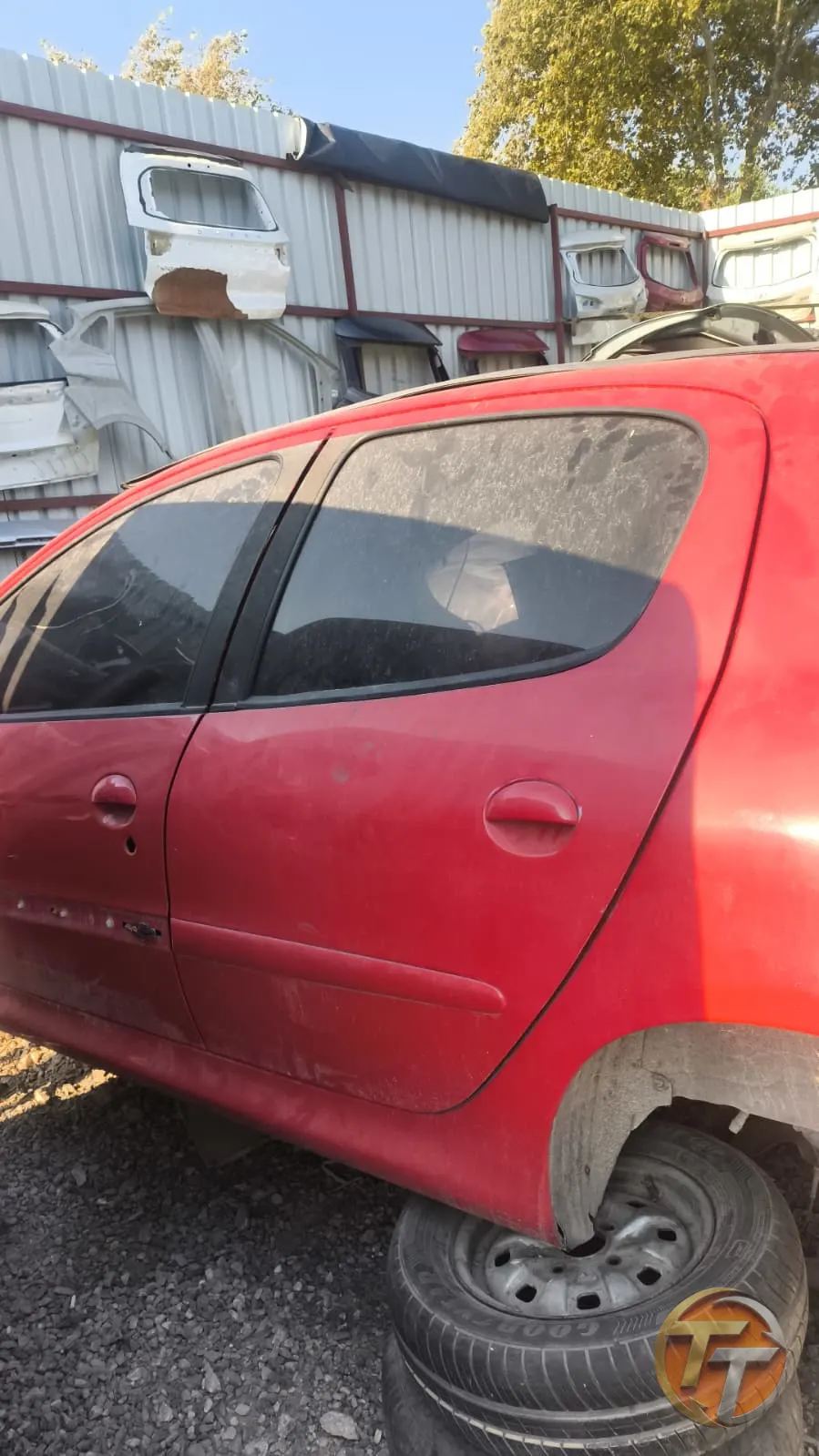 Peugeot 206 sol arka kapı