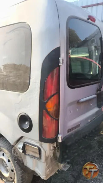 Renault Kangoo sol arka stop