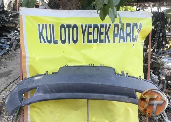 2008 model Renault Megane 3 arka tampon spider
