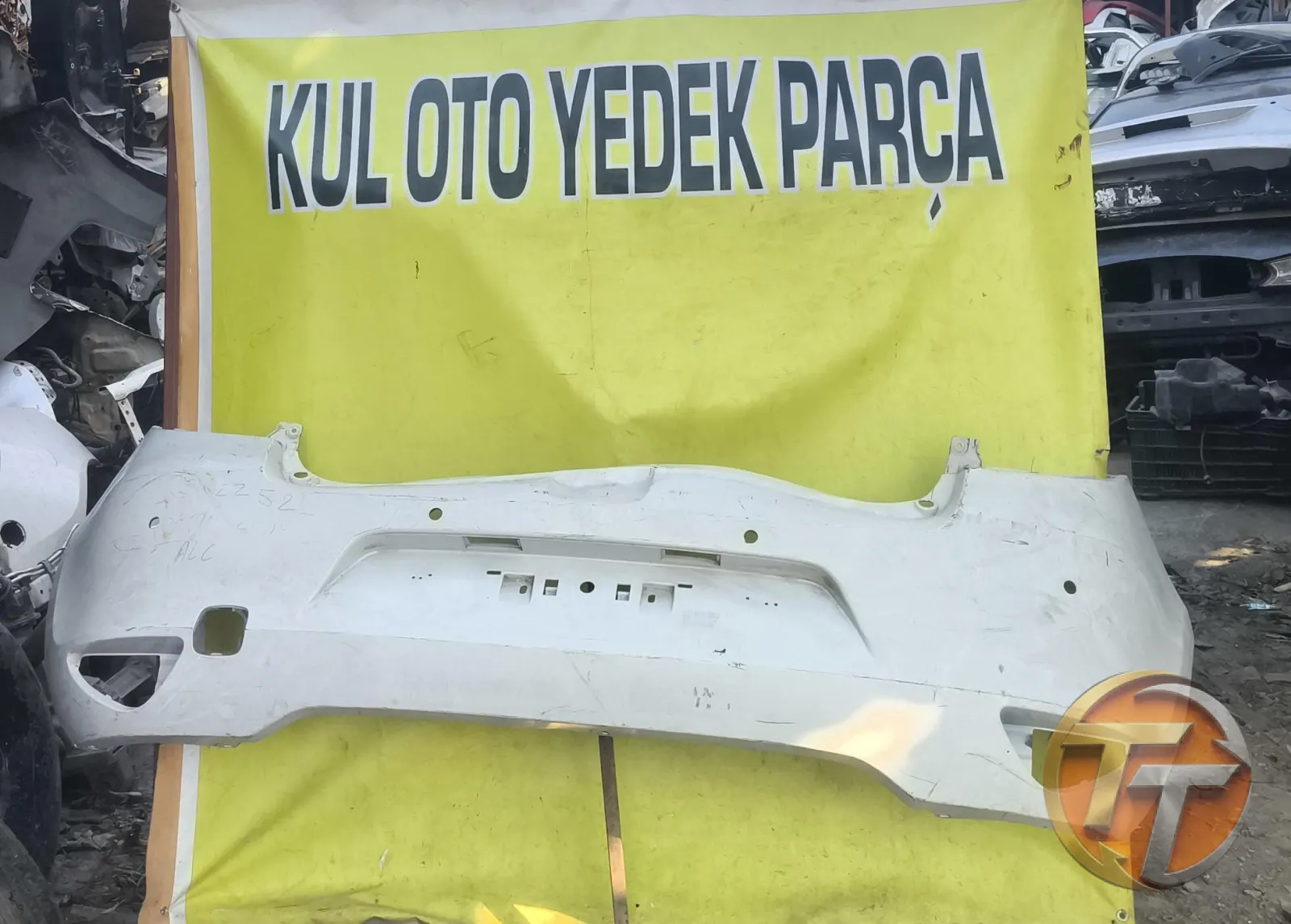 2009 2012 model Renault Clio 3 arka tampon