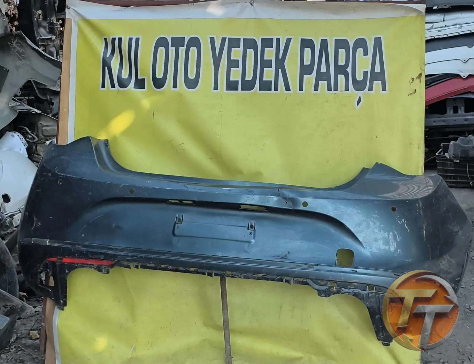 09 15 model Opel Astra j hatchback arka tampon