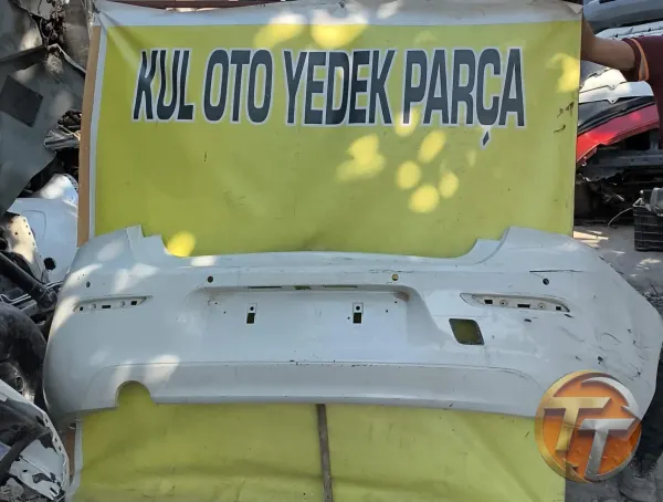 BMW 1 serisi f20 arka tampon