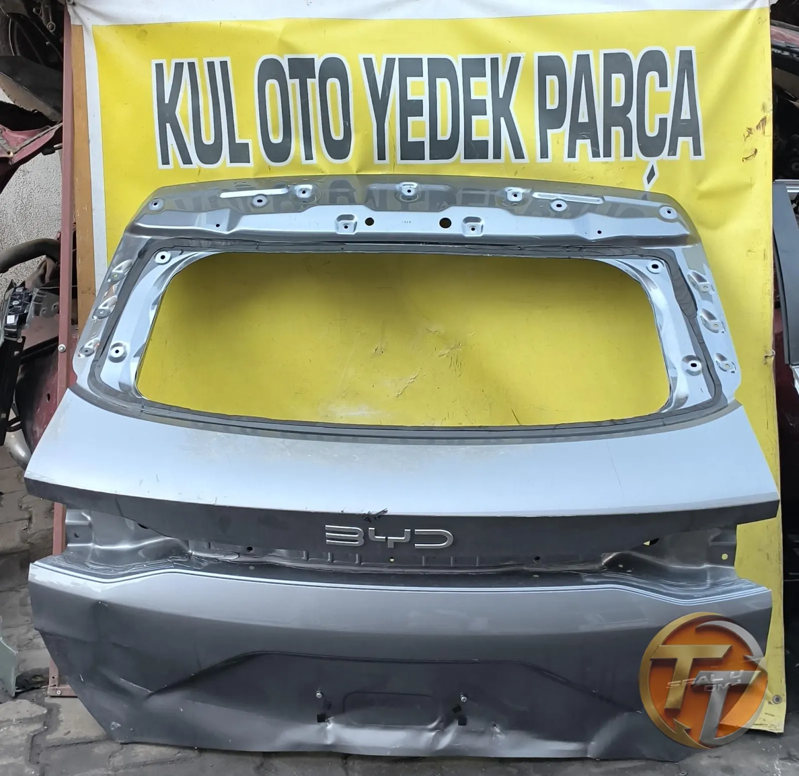 24 25 model byd seal arka bagaj kapağı