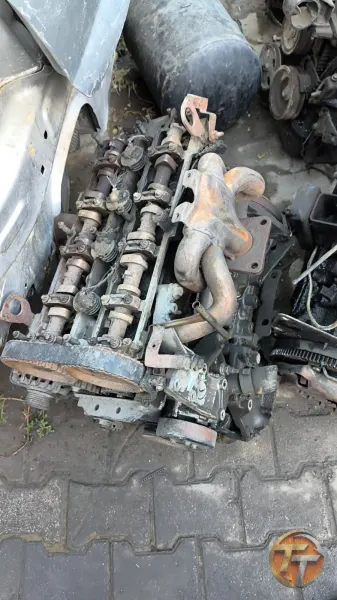 2002 model Ford focus 1 2.0 komple motor