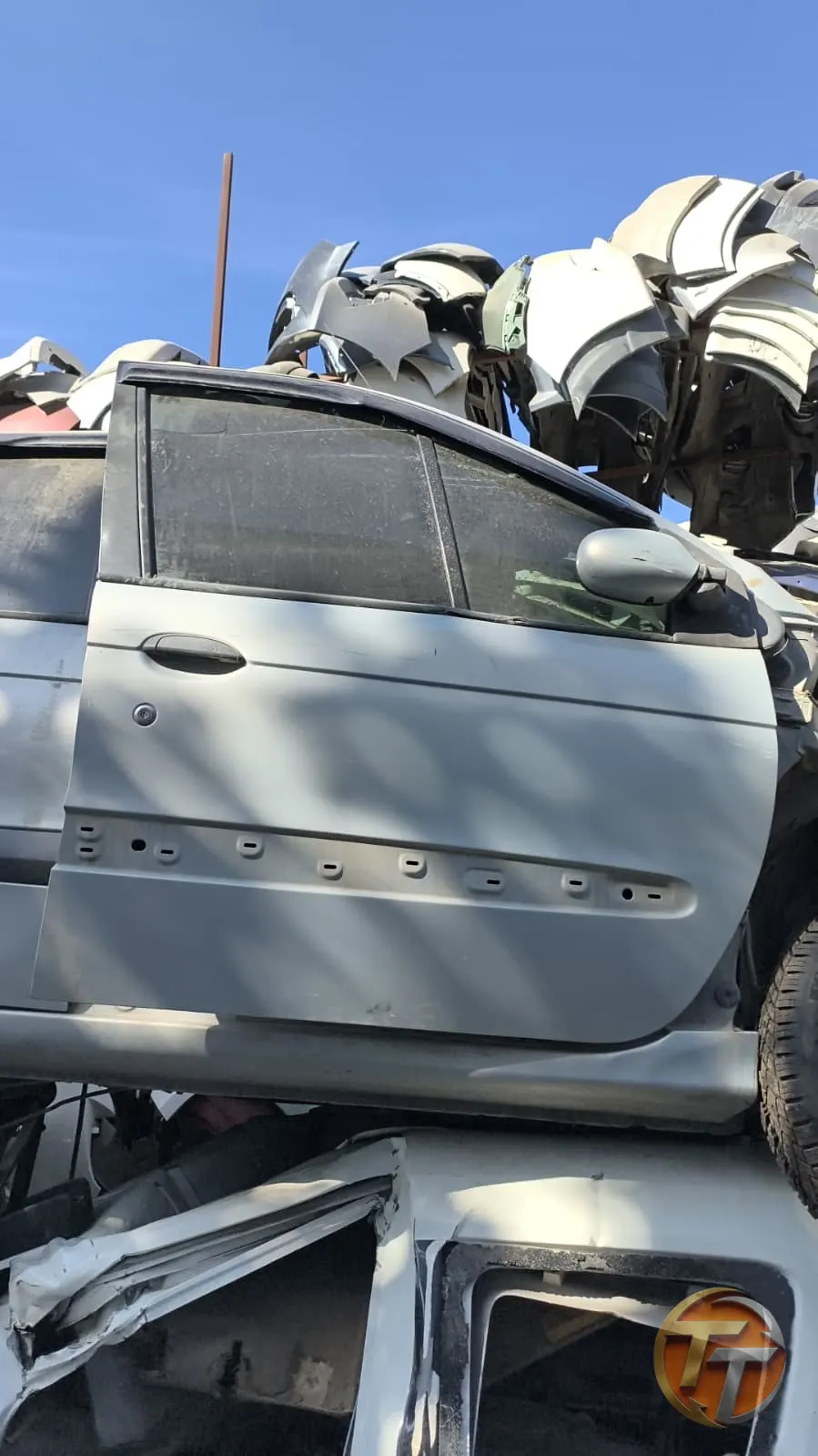 Renault scenic sağ ön kapı