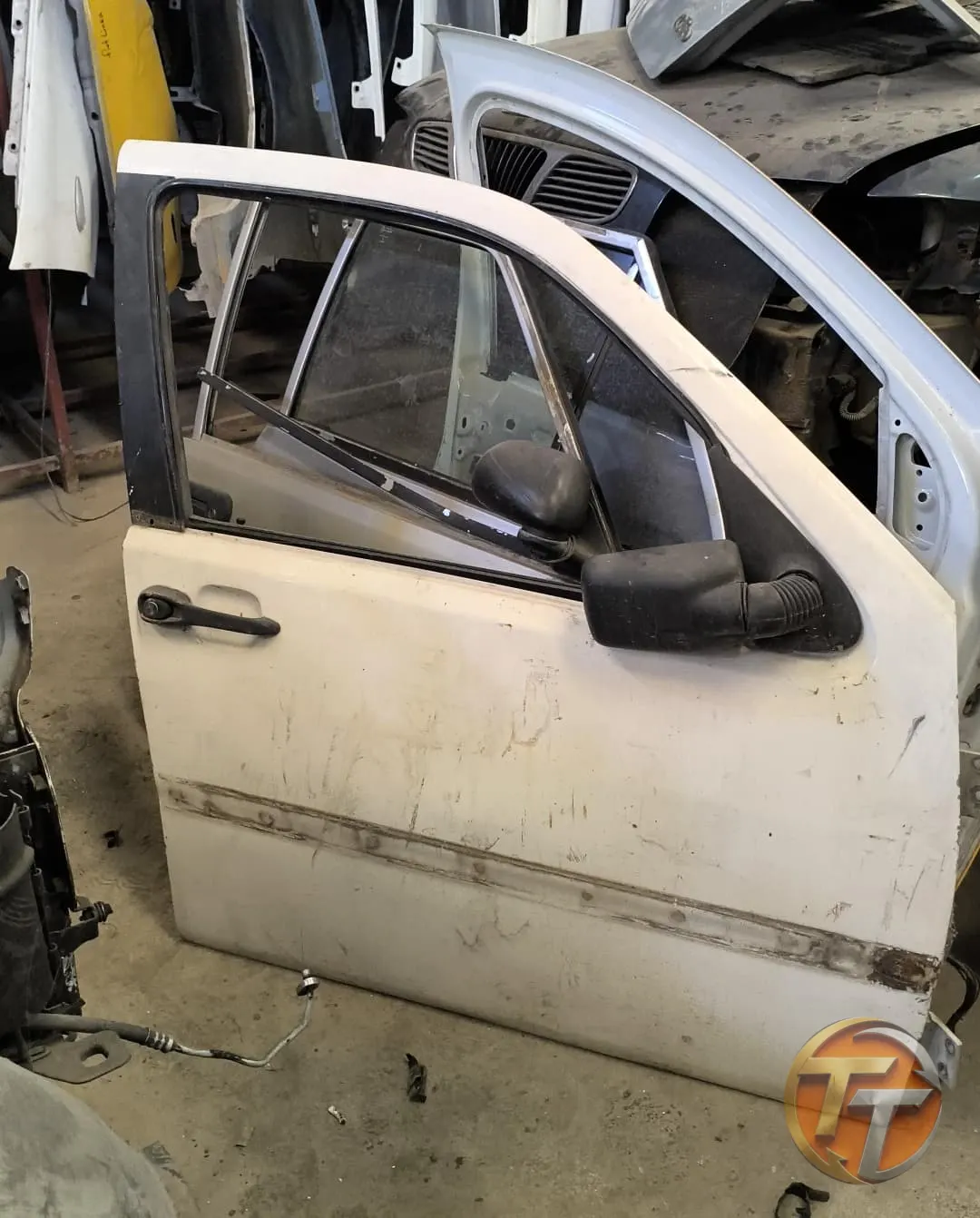 Fiat Tempra sağ ön kapı