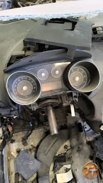 2011 model Fiat grand Punto gösterge saati