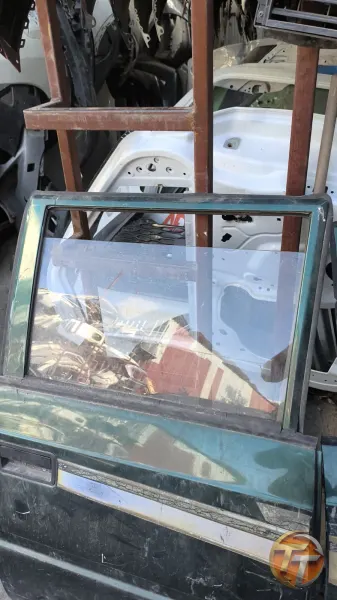 Tata telcolina sağ arka kapı camı