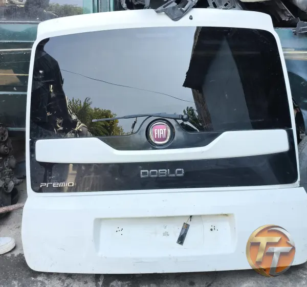 2012 Fiat Doblo arka bagaj kapağı kaplamaları camı