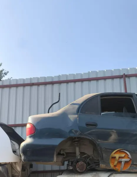 Hyundai Accent yumurta kasa sağ arka kesme çamurluk