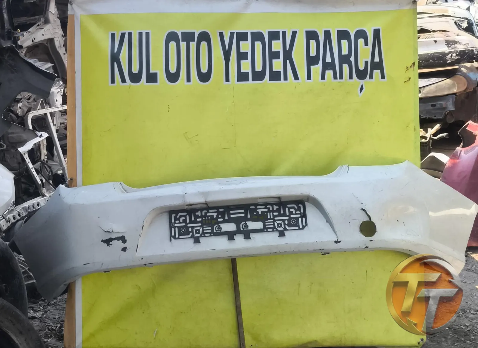 2010 model Renault Clio arka tampon
