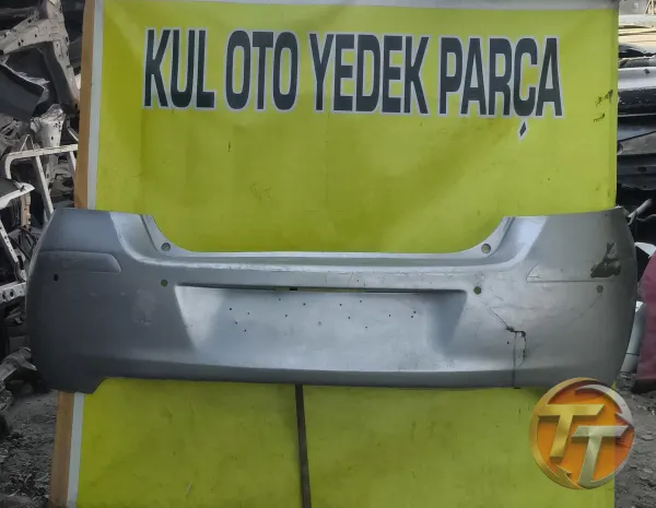 09.12 model Toyota Yaris arka tampon