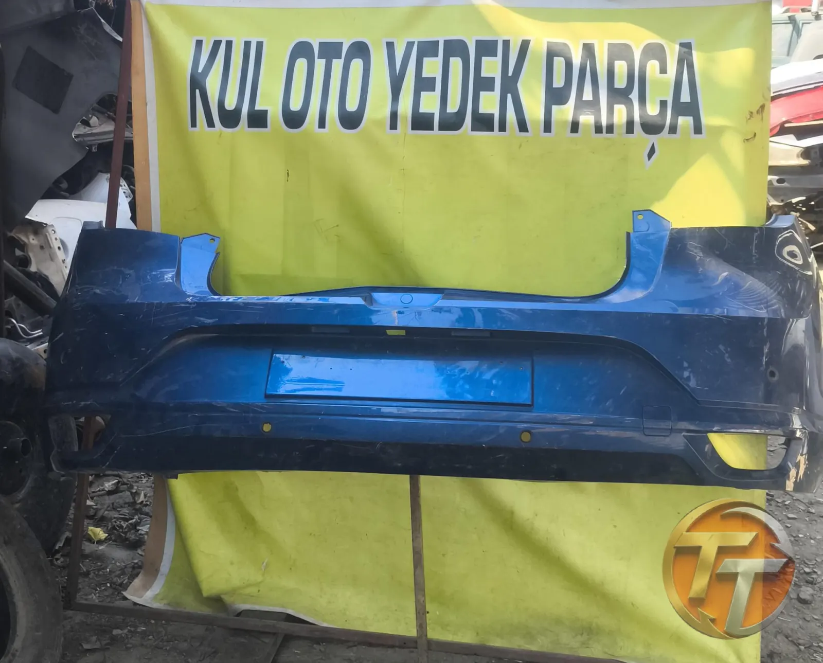 21 23 model Renault arayan arka tampon