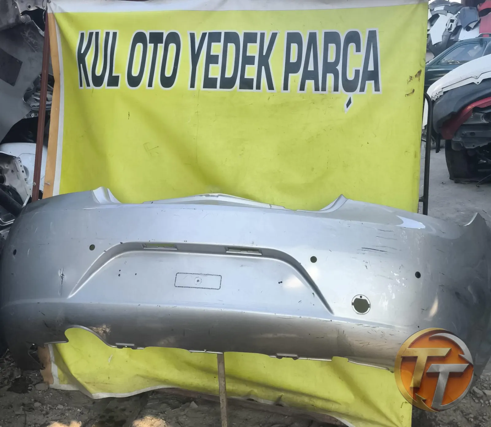 2010 model Fiat Linea arka tampon