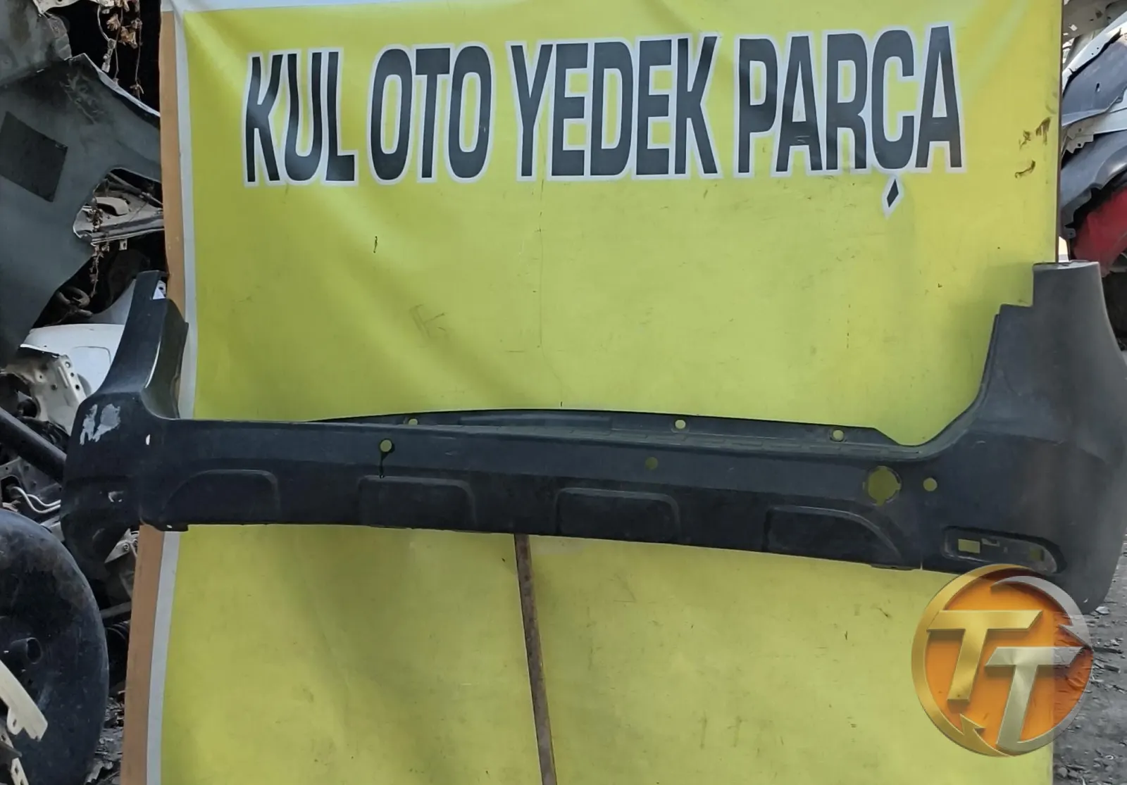 12 21 model Dacia dokker arka tampon