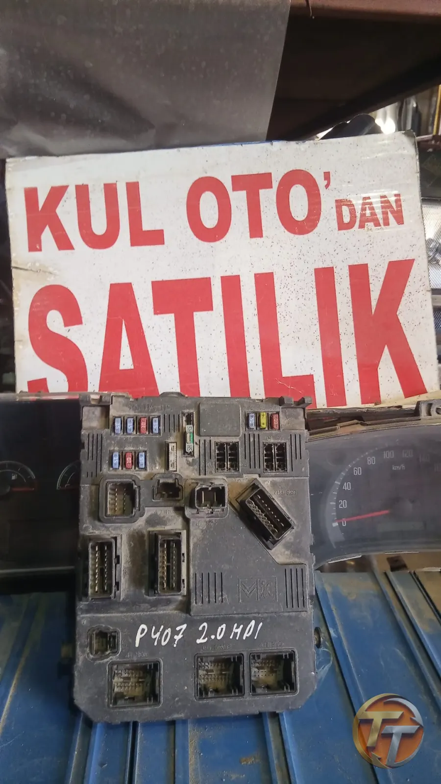 Peugeot 407 2000 motor sigorta kutusu orijinal