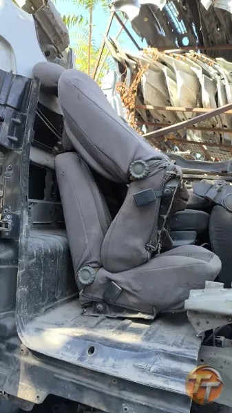 Renault Clio 2 sağ sol koltuk