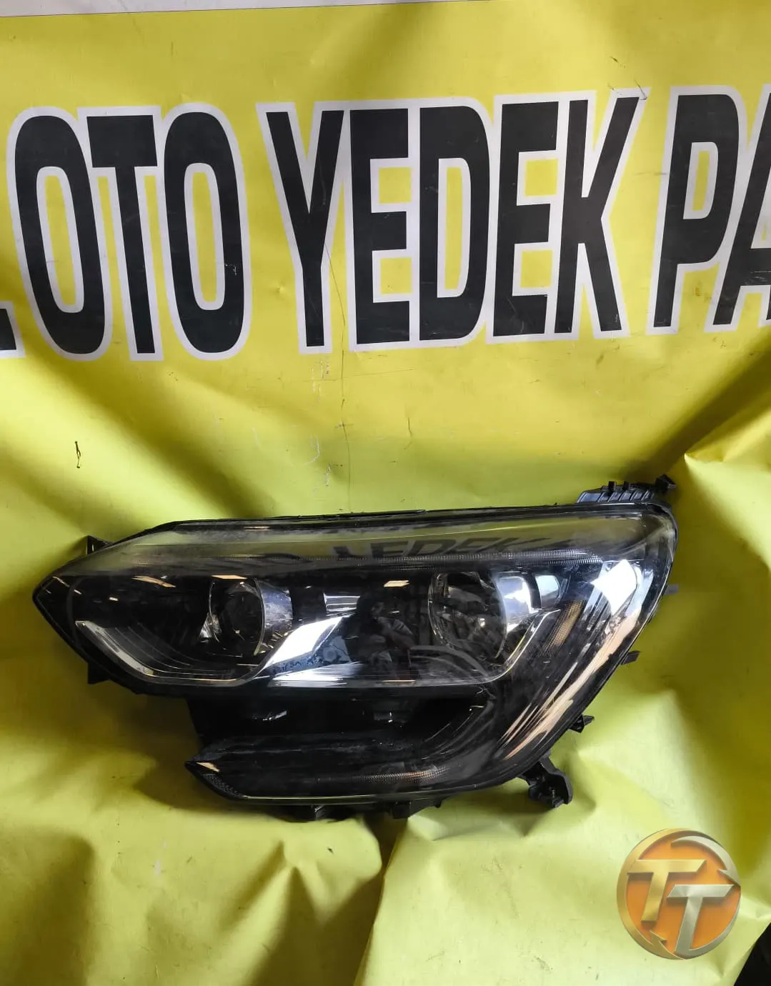 Renault Megane 4 sol mercekli hatasız sıfır ledli far