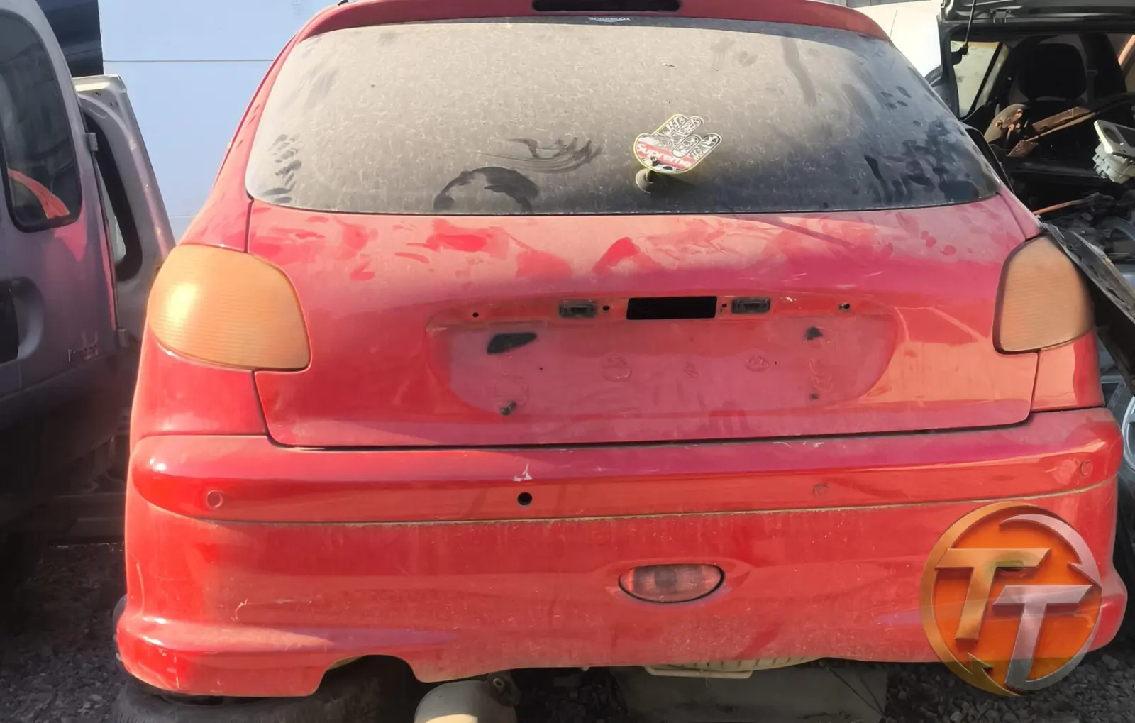 Peugeot 206 arka tampon