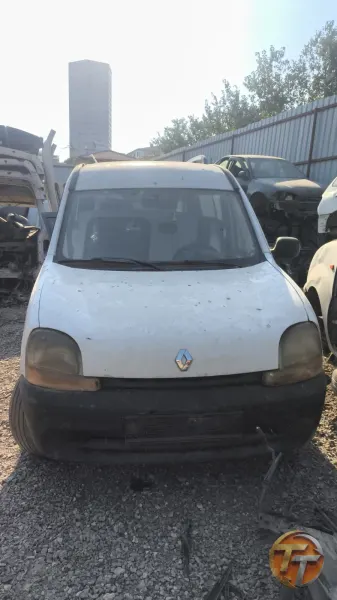 2002 model Renault Kangoo ön tampon