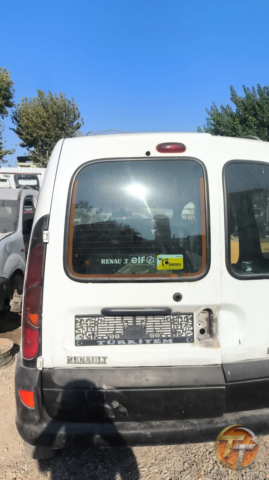 2002 model Renault Kangoo sol arka bagaj kapağı