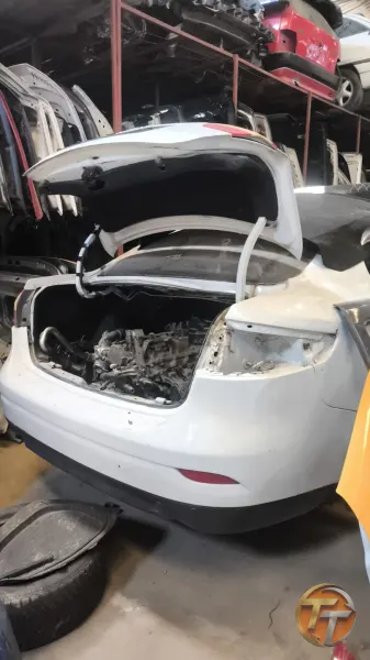 Renault Fluence arka tampon