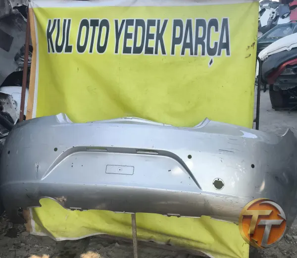 2010 model Fiat Linea arka tampon